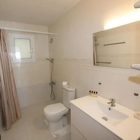 Vacaciones Perfectas Cerca Del Mar: Piscina Privada, Mascotas Bienvenidas Y Playa Perros. - Es-184-21 Riumar