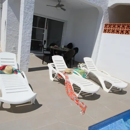Vacaciones Perfectas Cerca Del Mar: Piscina Privada, Mascotas Bienvenidas Y Playa Perros. - Es-184-21 Holiday home *
