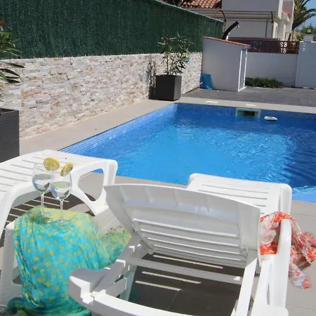 Vacaciones Perfectas Cerca Del Mar: Piscina Privada, Mascotas Bienvenidas Y Playa Perros. - Es-184-21 Holiday home *