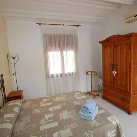Vacaciones Perfectas Cerca Del Mar: Piscina Privada, Mascotas Bienvenidas Y Playa Perros. - Es-184-21